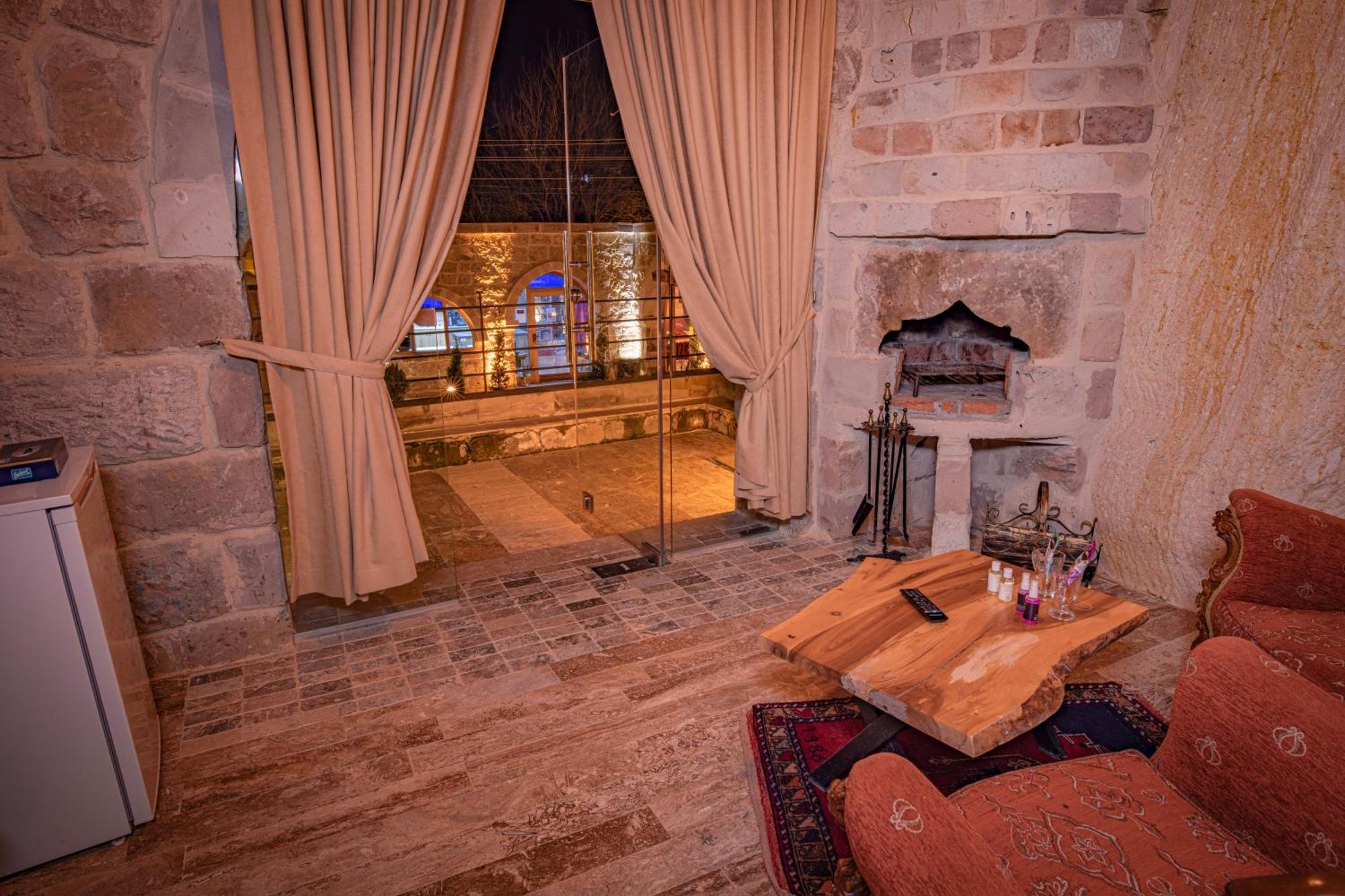 Sur Cave Hotel ウルギュップ エクステリア 写真